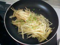 自制香煎土豆丝饼做法图解6)