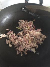色香味俱全的京酱肉丝做法图解2)