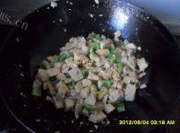 简易的青椒豆腐做法图解9)