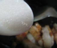 健康美味的胡萝卜土豆烧肉做法图解9)
