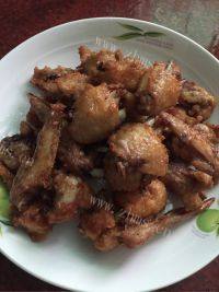 美味的春田香蒜炸鸡块做法图解6)