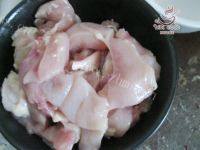 自制茄汁鸡米花做法图解3)