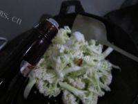 家常菜清炒菜花做法图解4)