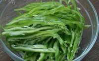 凉爽清心的夏日蜜桃黄瓜饮做法图解1)