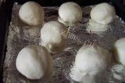 自己做的黑芝麻小餐包做法图解7)