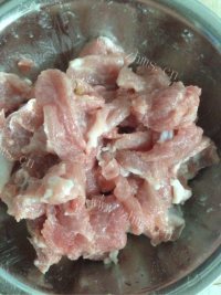 唇齿留香的西兰花炒肉片做法图解1)