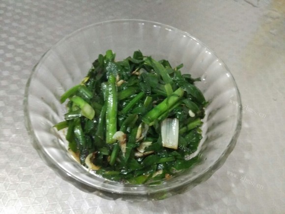 唇齿留香的韭菜炒虾皮