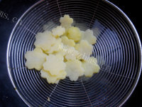 家常菜麻辣土豆片做法图解3)