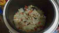 美味白萝卜拌饭做法图解9)