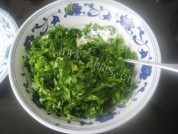 自己做的芹菜叶蛋饼做法图解2)