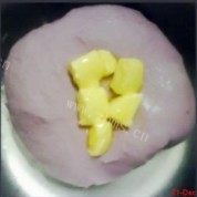 自制紫薯椰蓉面包做法图解3)