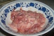 家常菜鲜蘑肉片做法图解3)