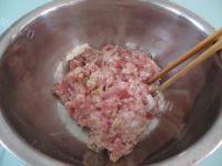 垂涎三尺的茴香猪肉水饺做法图解2)