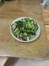 家常菜肉片西兰花