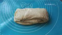 名小吃蟹壳黄烧饼做法图解17)
