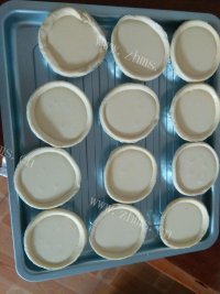 喷香的自制蛋挞做法图解6)
