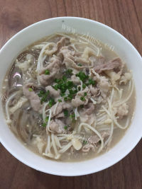 家常菜酸汤金针肥牛