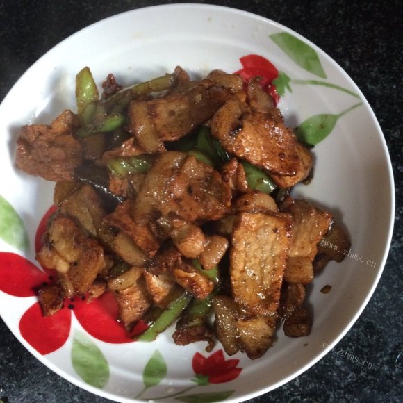 鲜美可口的青椒炒肉