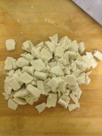 家常菜金银豆腐做法图解4)