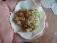 芹菜肉水饺做法图解8)