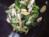 简单版红烧牛肉做法图解3)