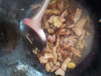 味道不错的海带烧肉做法图解7)