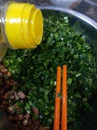 迷人的荠菜饺子做法图解4)