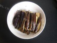 诱人的肉末蒸茄子做法图解4)