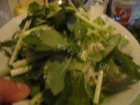 家常菜芹菜豆腐干做法图解3)