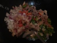 美餐自制风味披萨做法图解12)