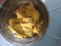 色香味俱全的苦瓜炒蛋做法图解2)