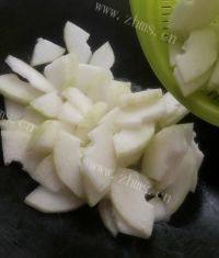 家常菜虾皮焖冬瓜做法图解3)