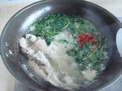 西洋菜鱼汤做法图解4)
