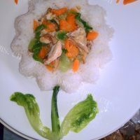 美味的花朵饭团做法图解5)