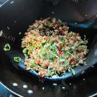 自己做的家常炒饭做法图解8)