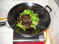腊肉炒豆丝做法图解4)