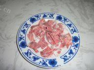 好吃的韭菜炒肉做法图解2)