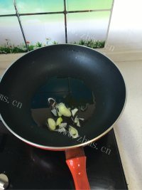 简单的素炒饼丝做法图解3)