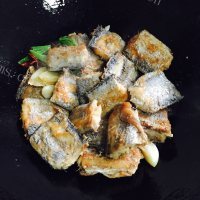 红烧带鱼做法图解5)