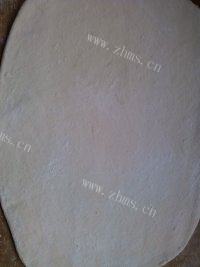 记忆中的葱油饼做法图解4)