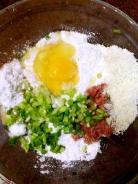 美味的香肉末煎蛋饼做法图解1)