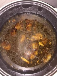 美味的焖牛腩做法图解8)