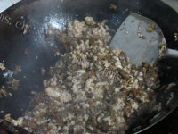 自制梅干菜烧饼做法图解12)