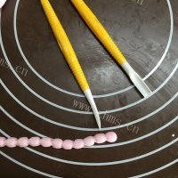 香甜的迷你翻糖蛋糕做法图解20)