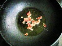 诱人的西葫芦炒肉丝做法图解5)