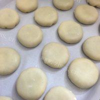 自制苏式鲜肉月饼做法图解20)