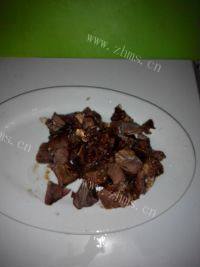 (懒人版)杏鲍菇炒牛肉粒做法图解4)