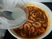 清香的茶焖大虾做法图解16)