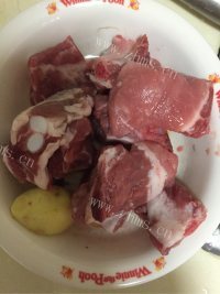 色泽鲜亮的糖醋排骨做法图解1)