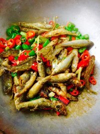 家常干煸小杂鱼做法图解7)